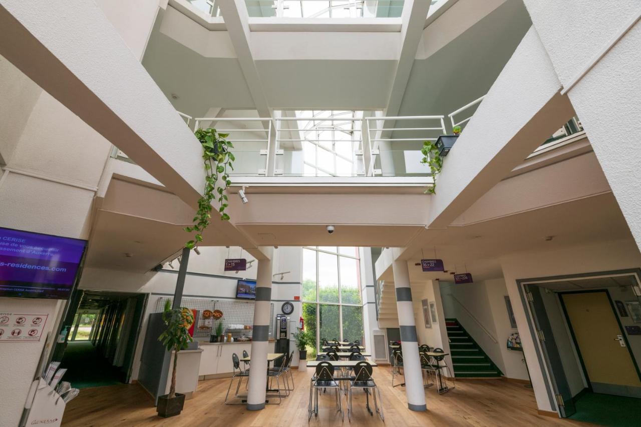 Hotel Cerise Auxerre Монето Экстерьер фото