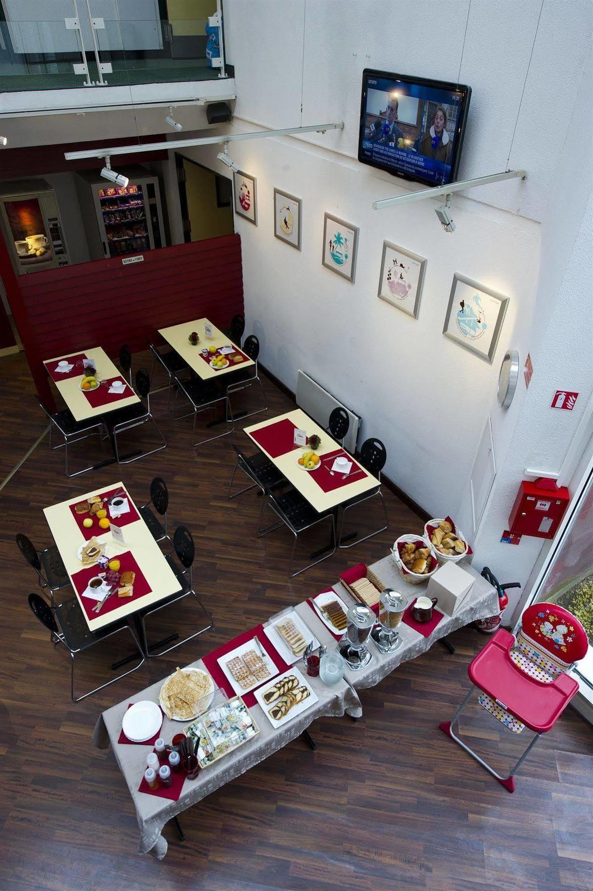 Hotel Cerise Auxerre Монето Экстерьер фото
